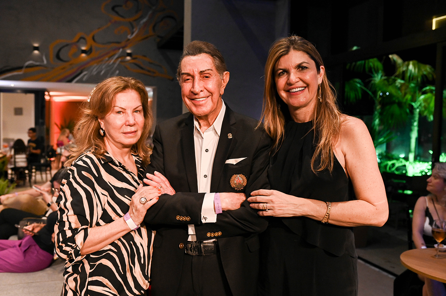 Maria Cleusa, Tabelião Antônio do Prado e  Simone do Prado